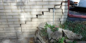 Foundation Problems get a free estimate from Quality Foundation Repair in Omaha